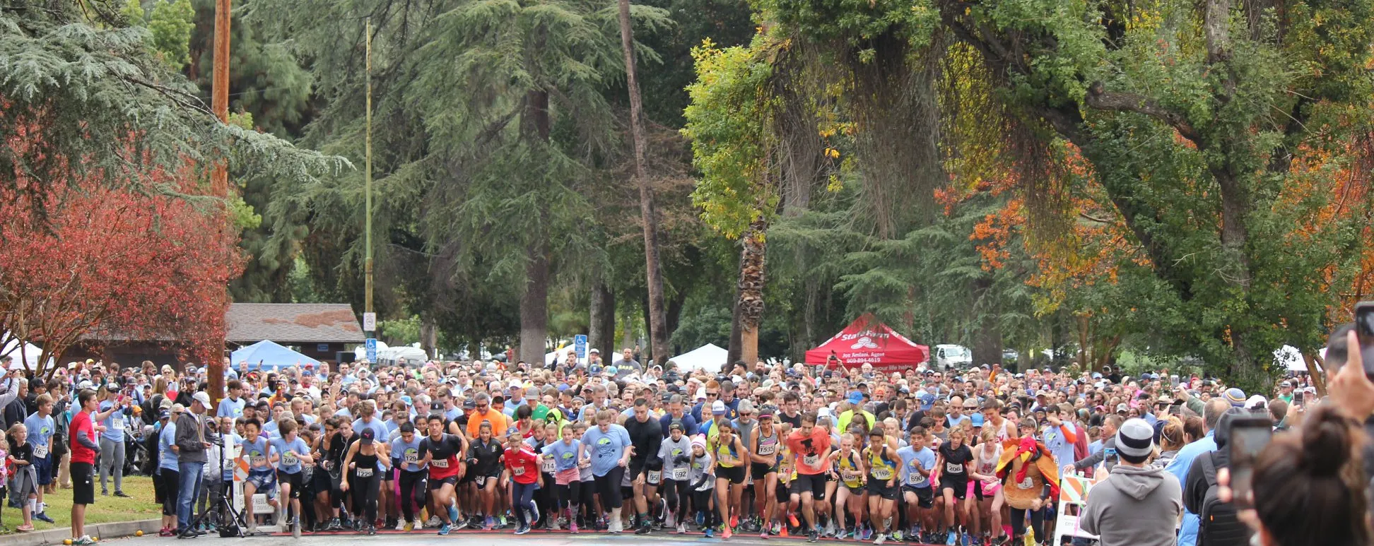 The 5K start at the Redlands Turkey Trot